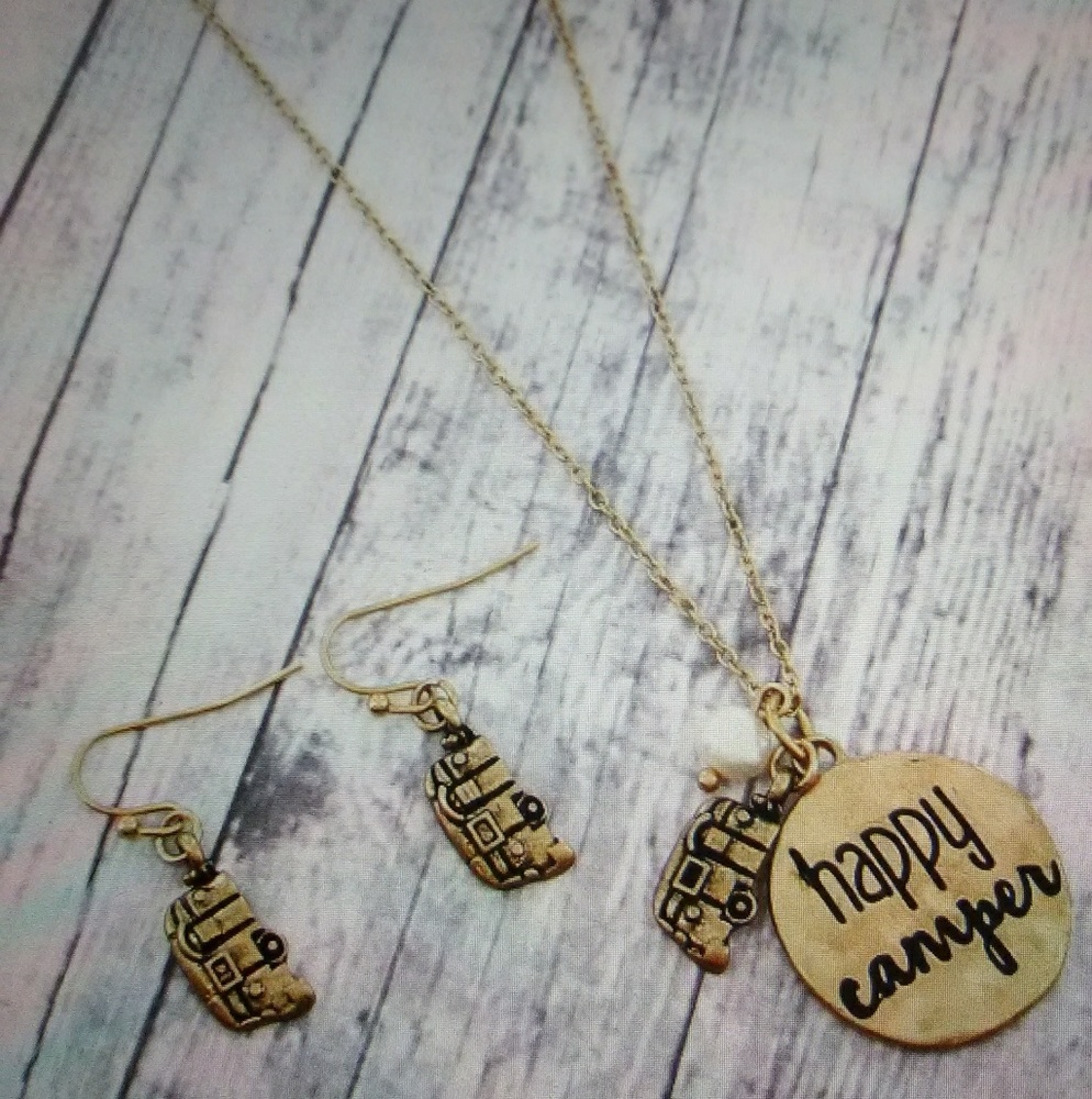 'Happy Camper' Goldtone  Necklace and earring set.